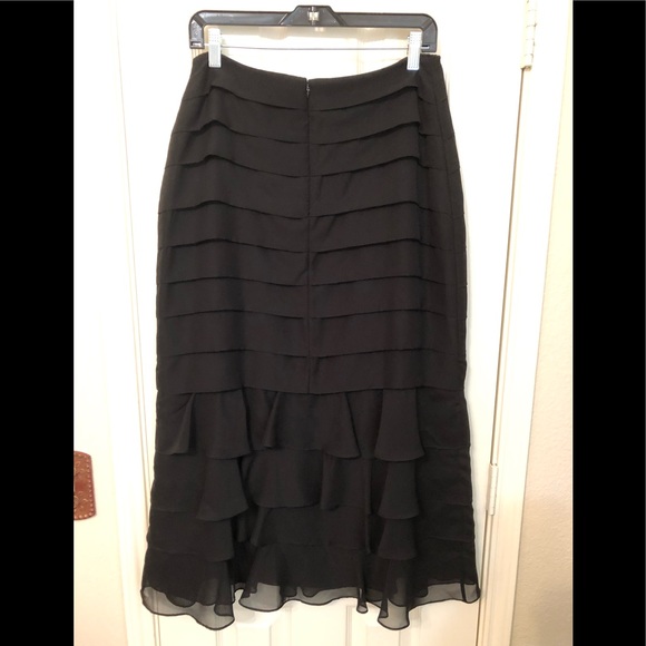 Beautiful Black Skirt, size small - Picture 3 of 8